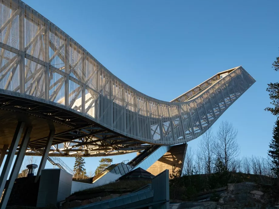 Лижний трамплін Holmenkollen