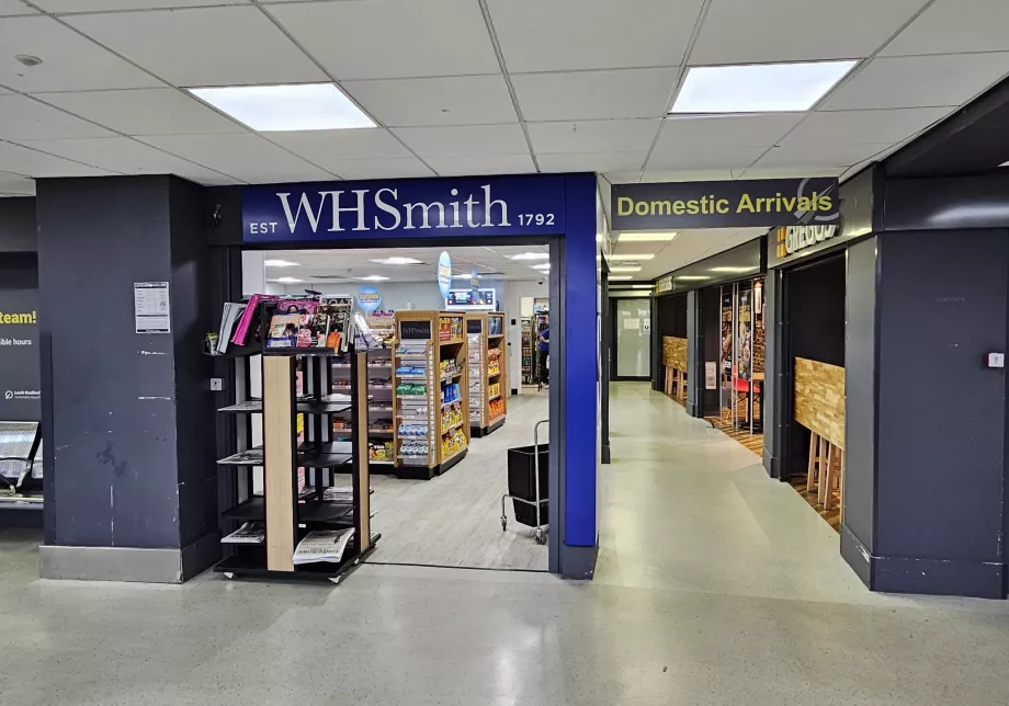 WHSmith, публічна частина