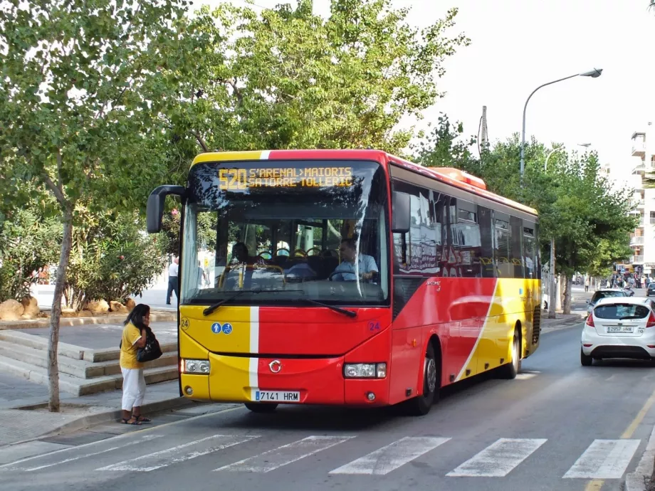 Міжміський автобус TIB