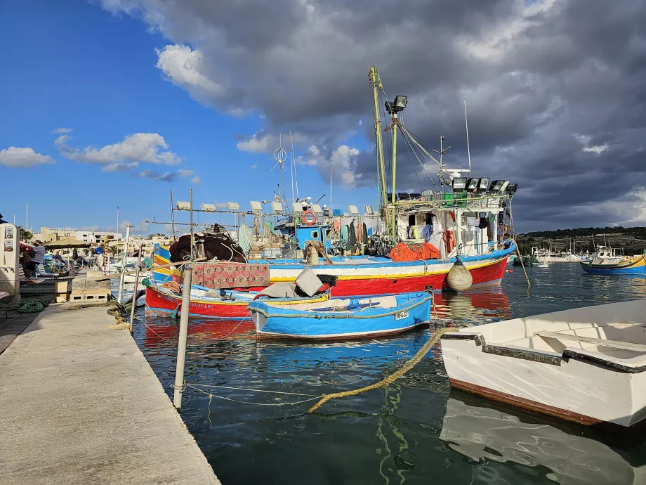 Рибальський човен, Marsaxlokk