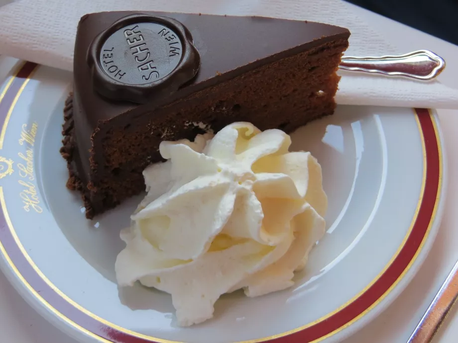 Готель Sacher