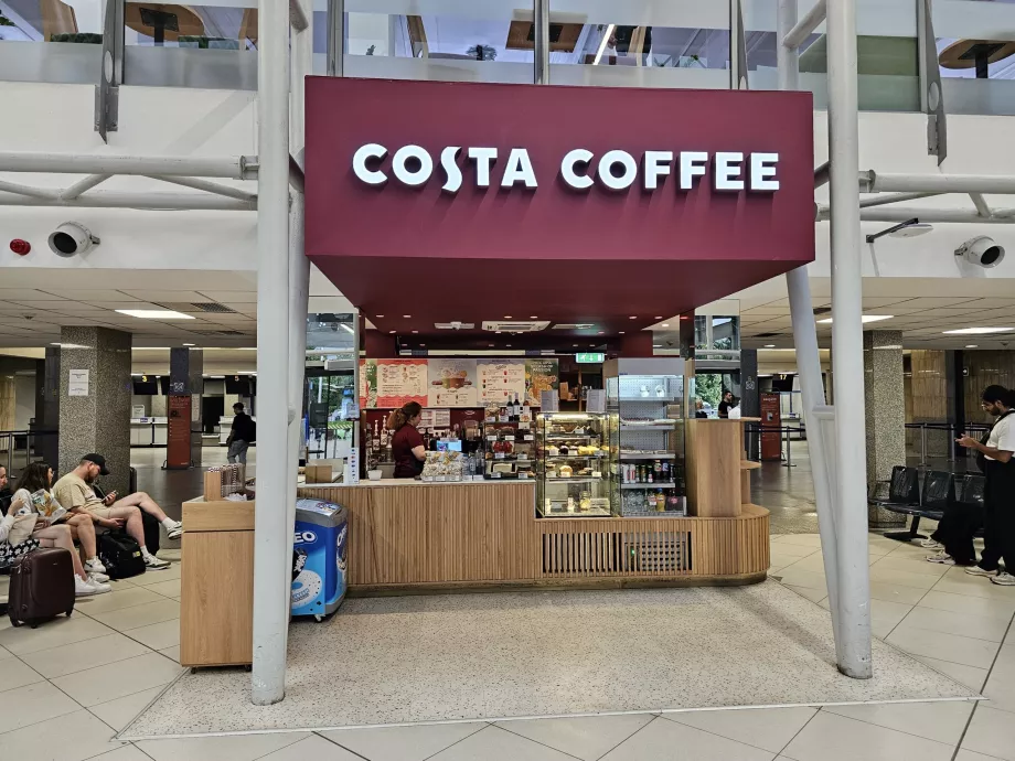 Costa Coffee, термінал 1